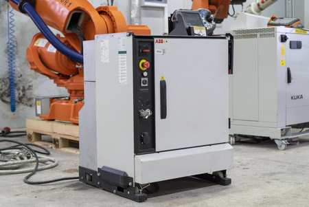 ABB IRB 7600-325/3.1 325kg 3.1m